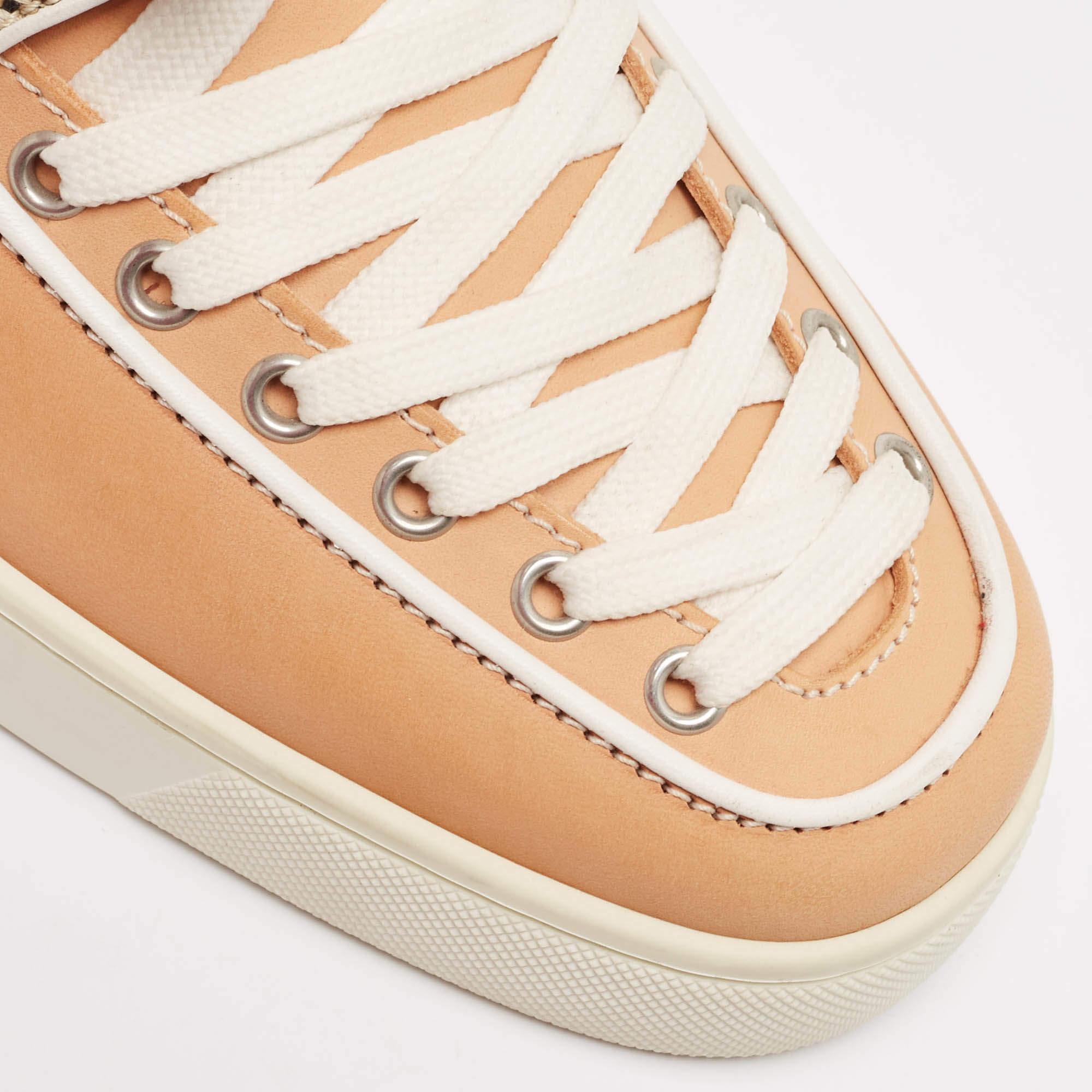 Christian Louboutin Baskets multicolores à lacets, taille 45 en vente 3