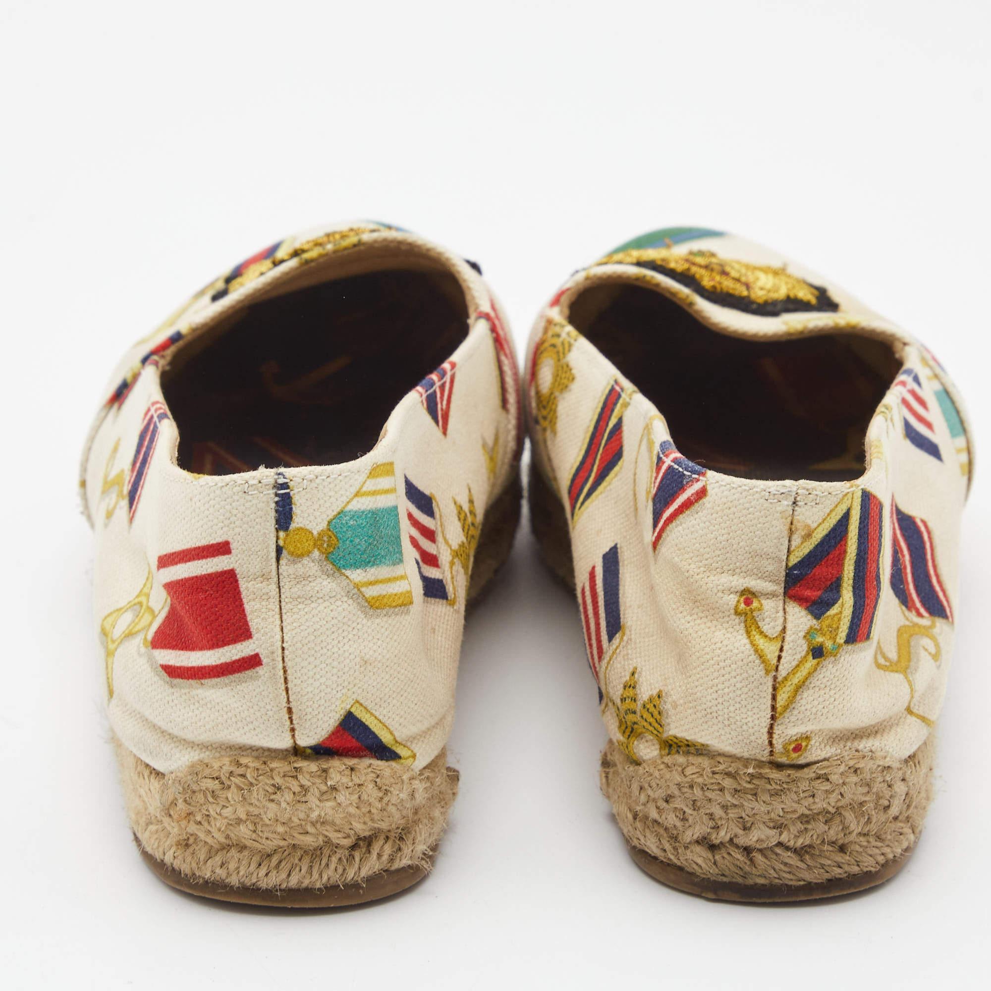 Women's Christian Louboutin Multicolor Printed Canvas Papi Hugo Espadrille Flats Size 36 For Sale