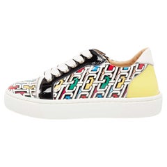 Christian Louboutin Mehrfarbige bedruckte Lackleder-Sneakers mit niedrigem Oberteil Größe 37