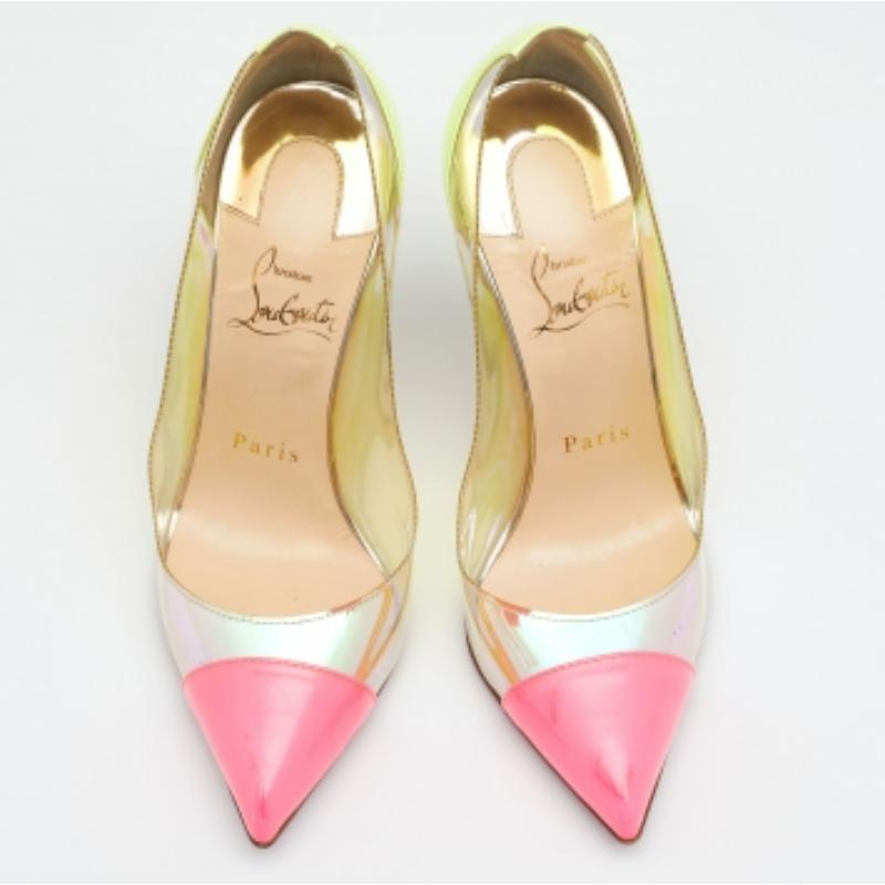 Beige Christian Louboutin Escarpins en PVC et cuir verni multicolores Taille 36 en vente