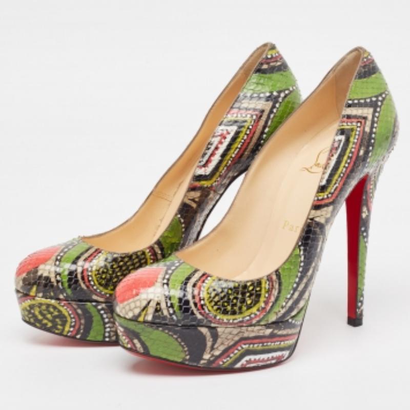 Christian Louboutin Multicolor Python Bianca Pumps Size 37 In Excellent Condition For Sale In Dubai, Al Qouz 2