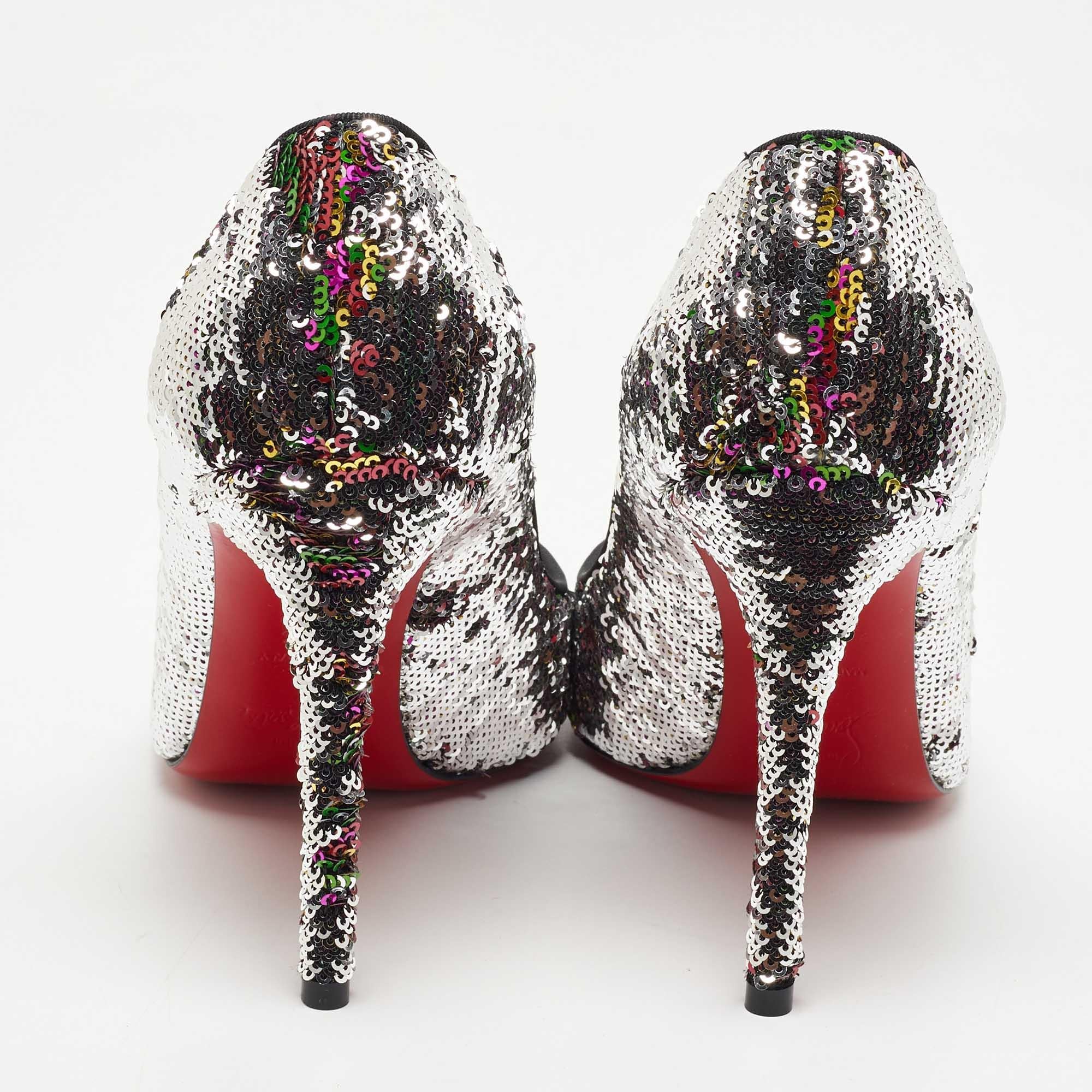 Christian Louboutin Multicolor Sequins Pigalle Follies Pointed Toe Pumps Size 37 In Excellent Condition For Sale In Dubai, Al Qouz 2