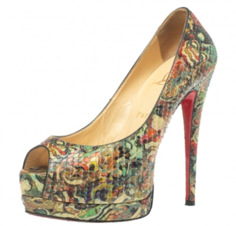 Christian Louboutin Multicolor Schlangenhaut Palais Royal Peep Toe Pumps Größe 37.5 im Zustand „Relativ gut“ im Angebot in Dubai, Al Qouz 2