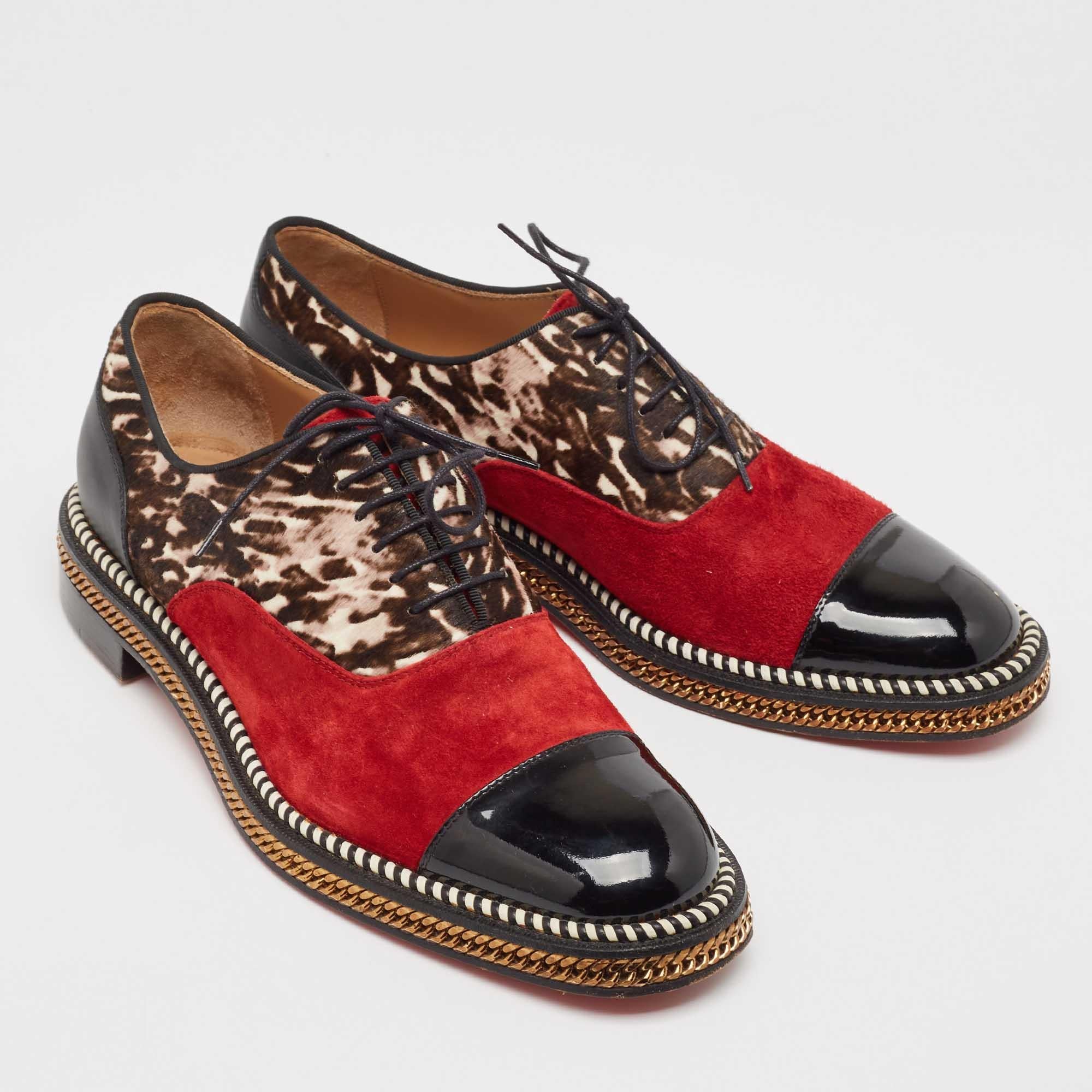 Christian Louboutin Multicolor Suede and Calf Hair Lace Up Oxfords Size 41 In Good Condition In Dubai, Al Qouz 2