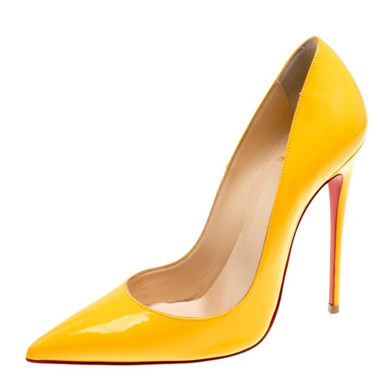 mustard pointed heels