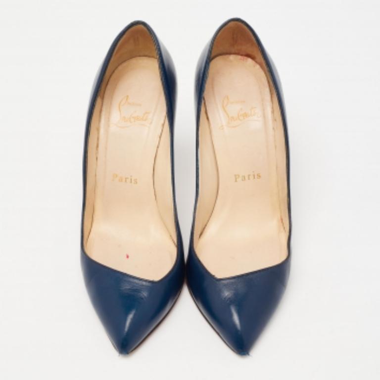 Christian Louboutin Navy Blue Leather Corneille Pointed Toe Pumps Size 35 In Fair Condition For Sale In Dubai, Al Qouz 2