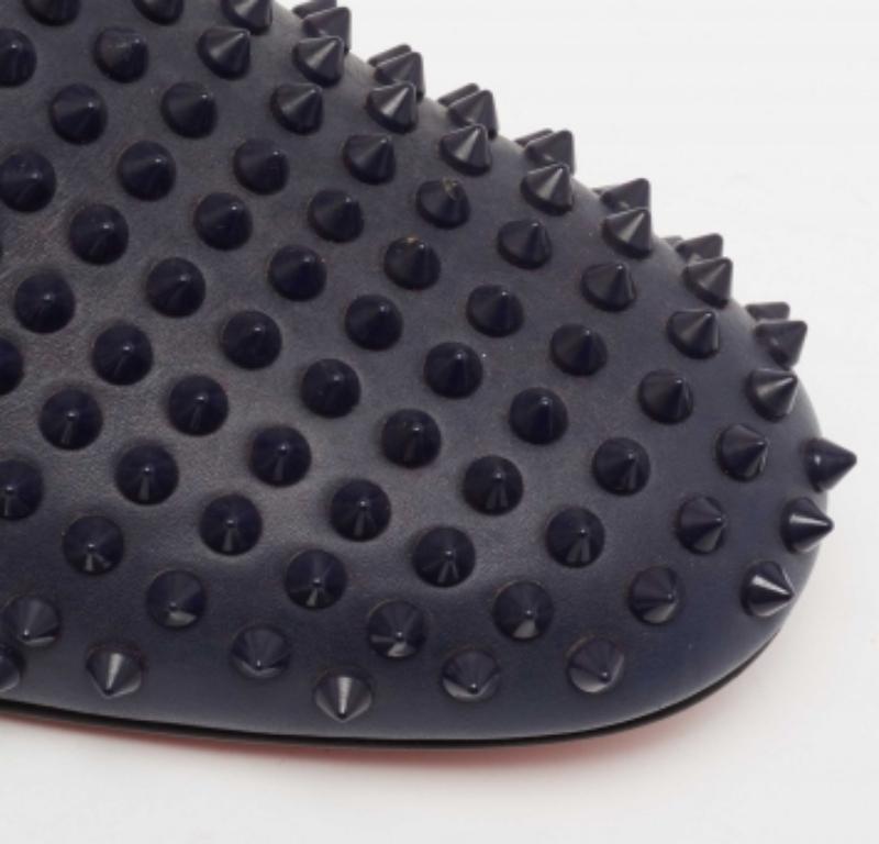 Christian Louboutin - Chaussures de smoking à pointes en cuir bleu marine, taille 40 en vente 2