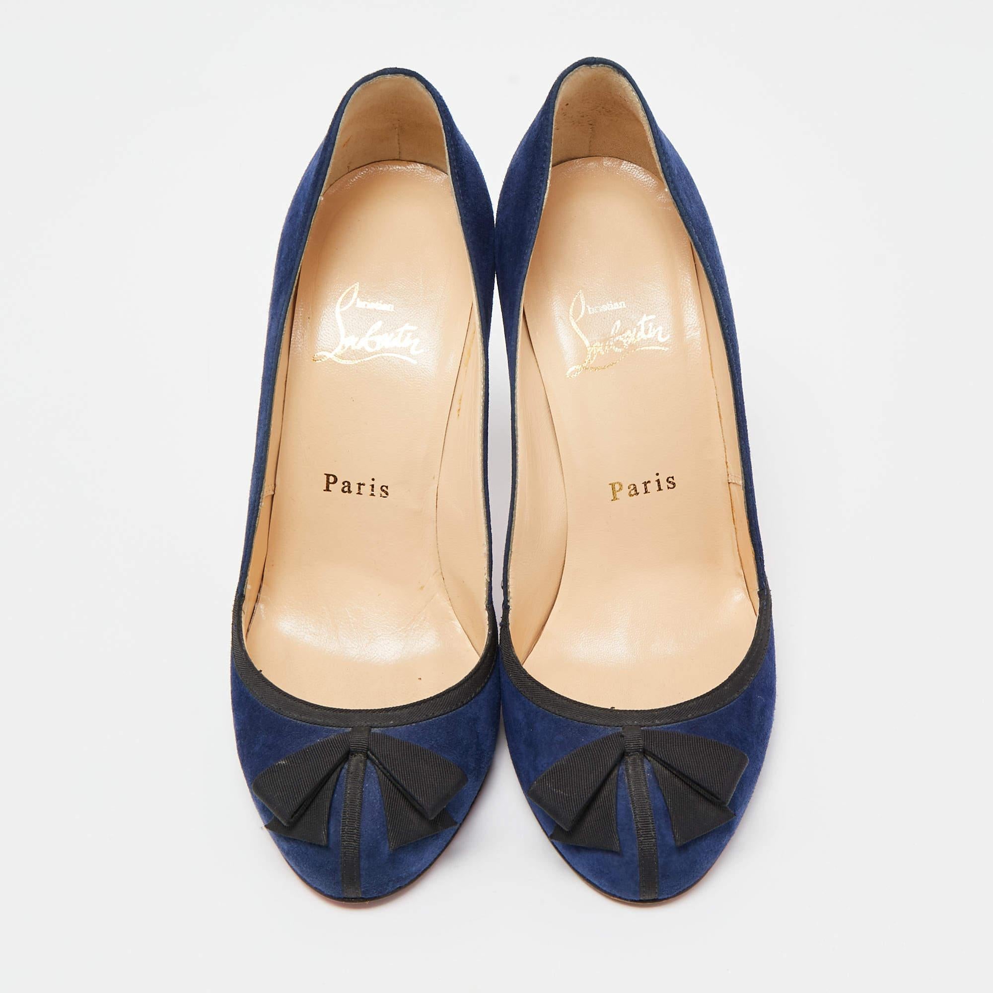 Women's Christian Louboutin Navy Blue Suede Lavalliere Pumps Size 37.5 For Sale