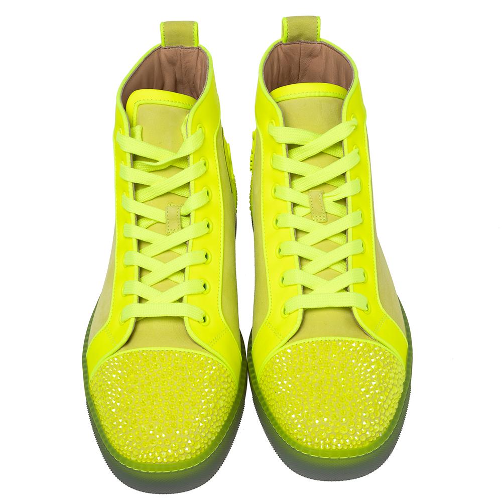 Louboutin jaune hotsell fluo