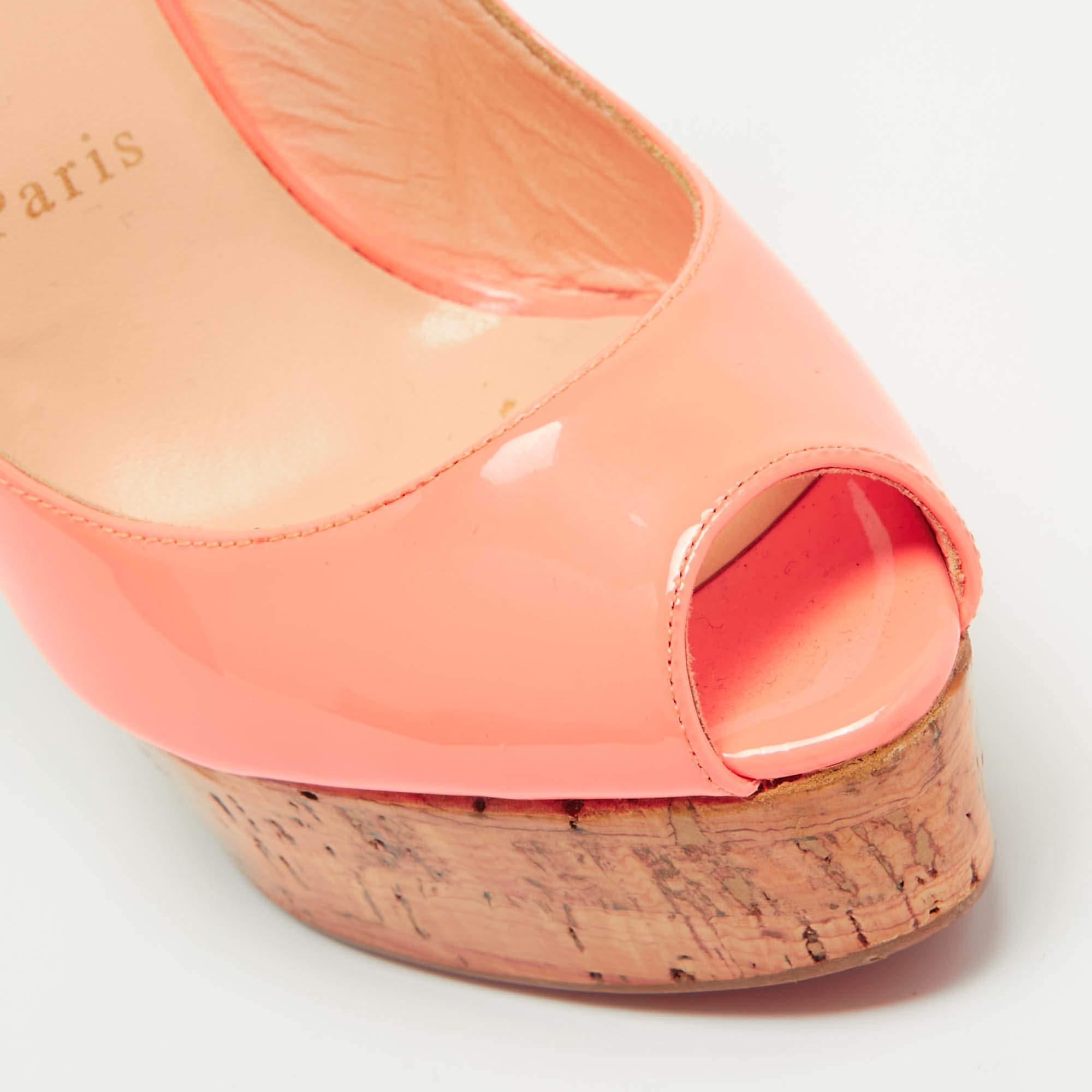 Christian Louboutin Neón charol Une Plume Cuña Slingback Bombas Tamaño 38 en venta 2