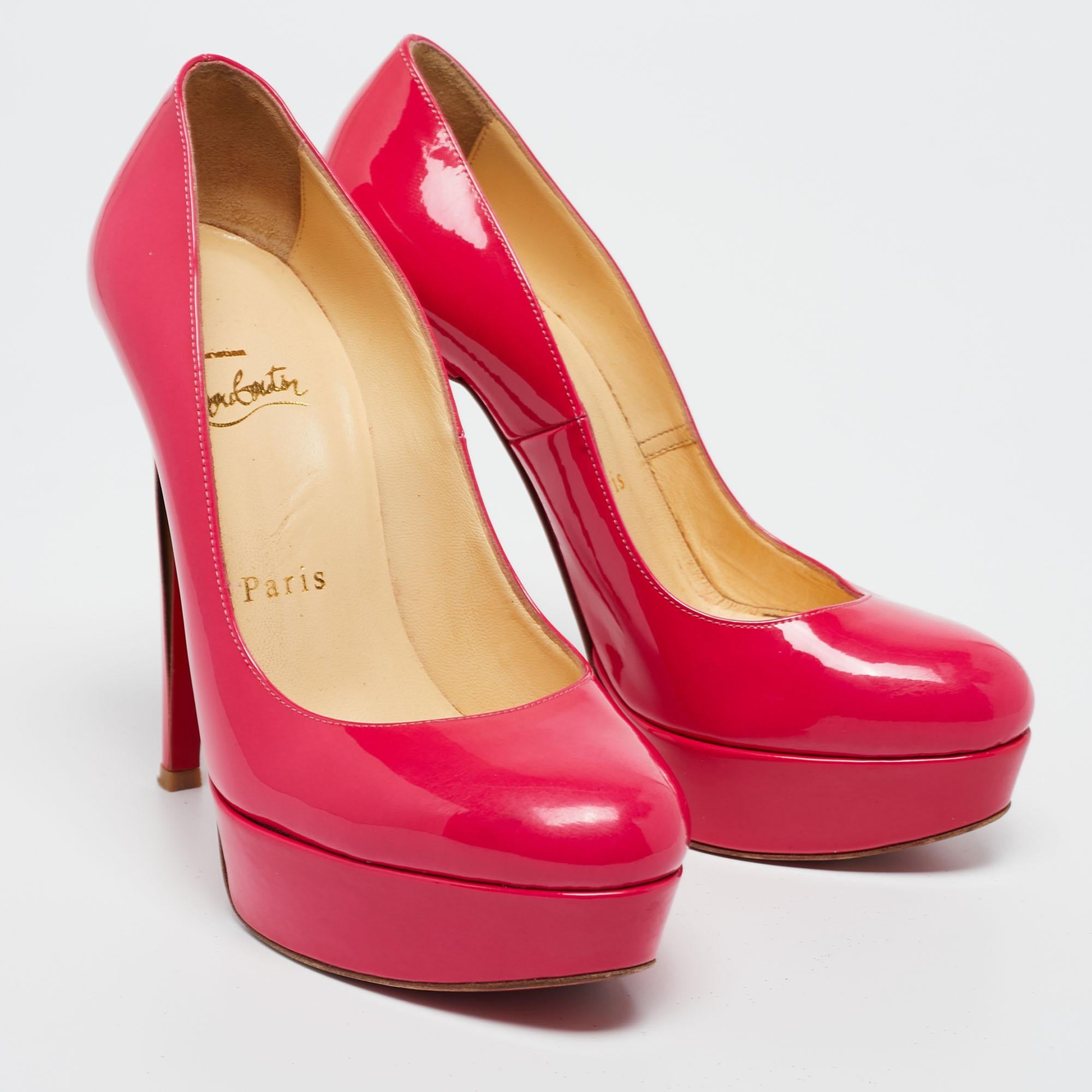 Women's Christian Louboutin Neon Pink Patent Leather Bianca Pumps Size 36 For Sale