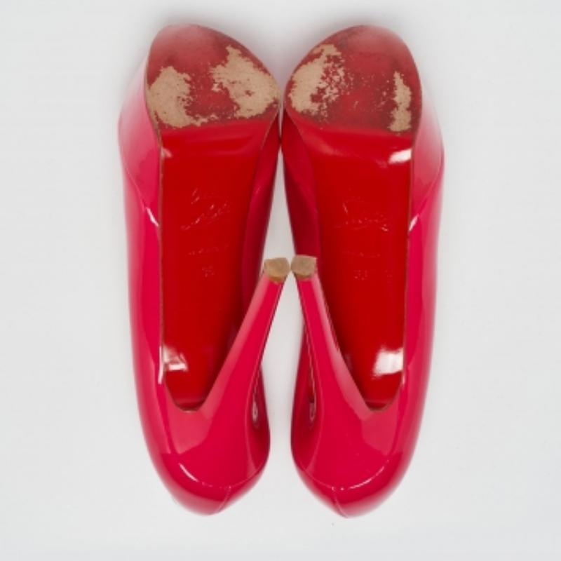 Christian Louboutin Bombas de charol rosa neón Bianca Talla 36 en venta 4