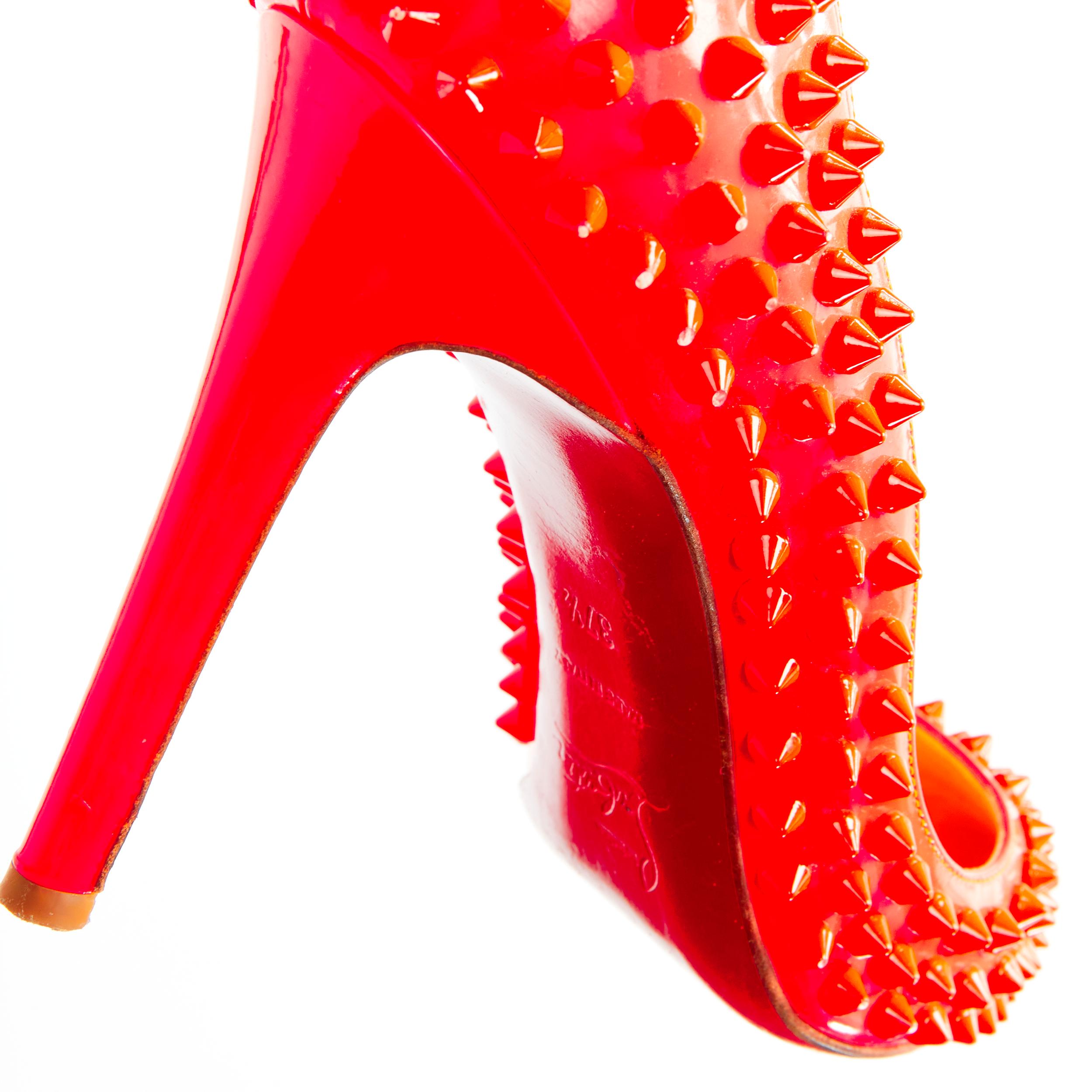 CHRISTIAN LOUBOUTIN neon pink patent spike stud point toe pigalle pump EU37.5 5