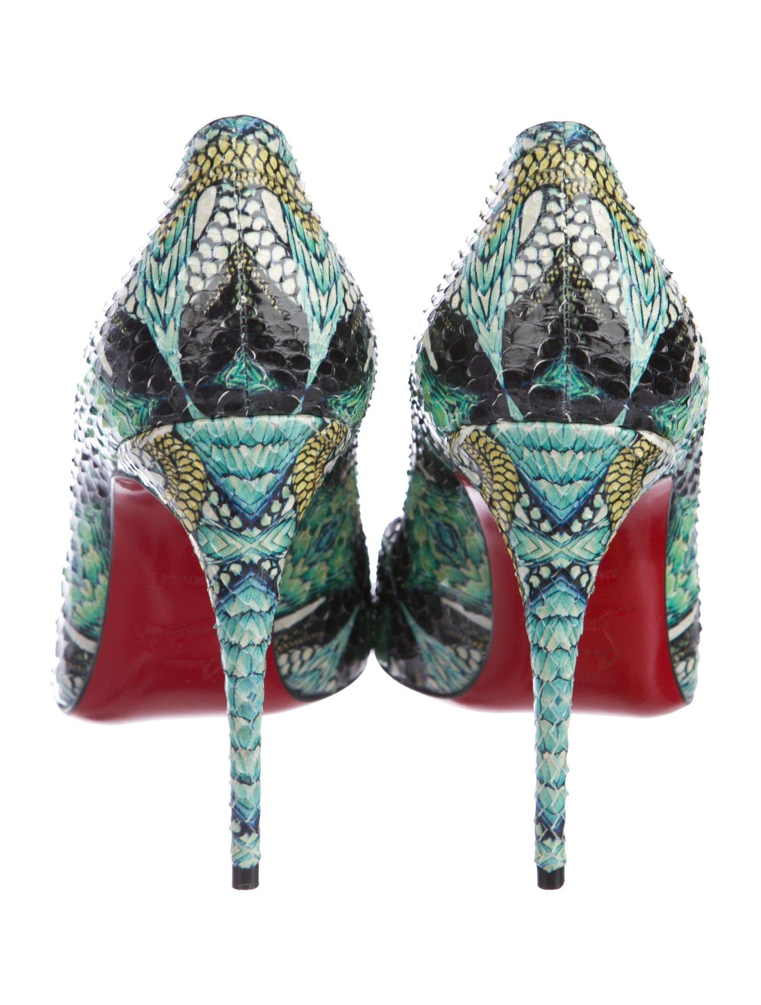 teal heels