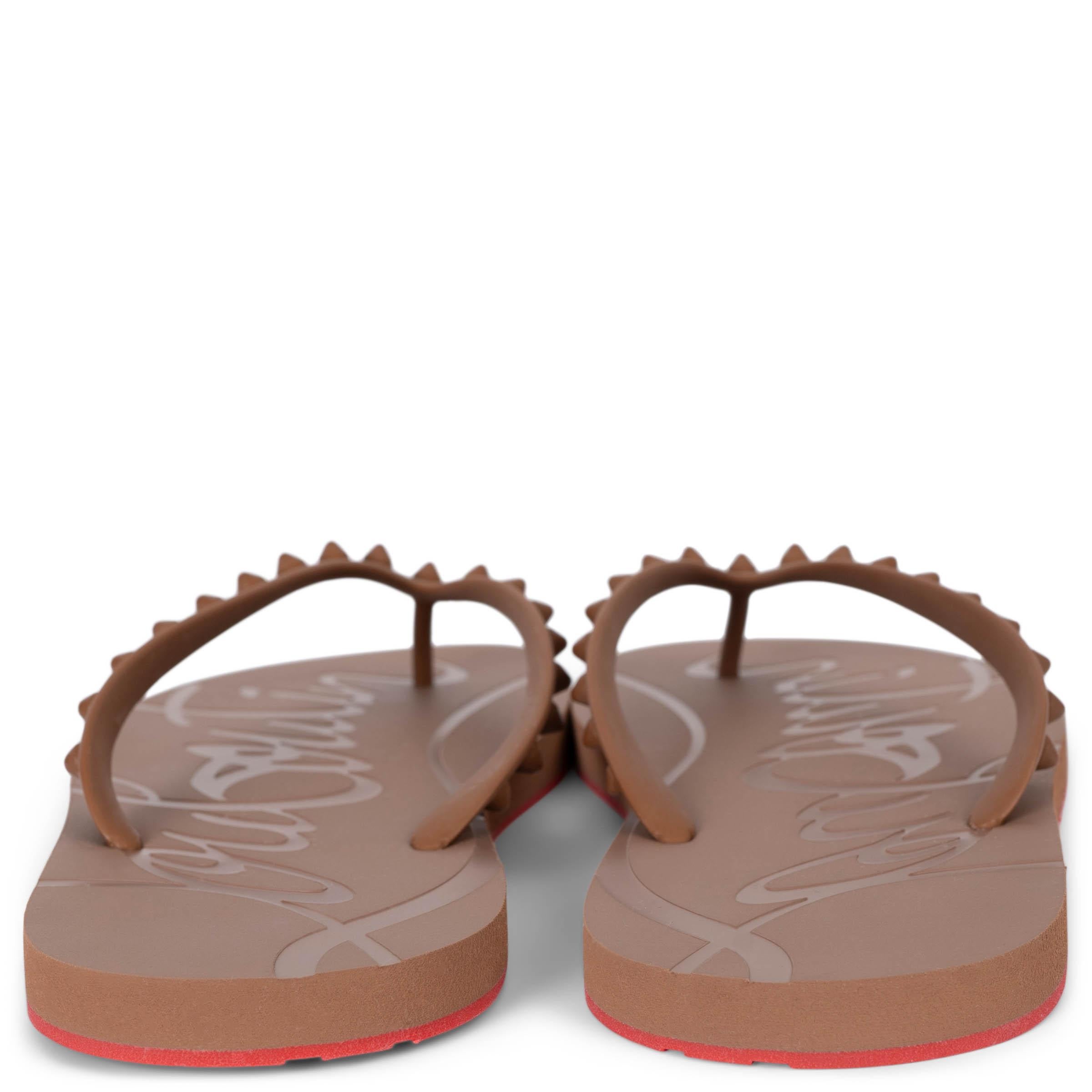 CHRISTIAN LOUBOUTIN Nude caoutchouc marron LOUBI Sandales Thong Chaussures 42 Pour femmes en vente