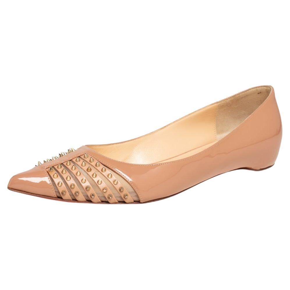 Christian Louboutin Nude Patent Leather Goldoflat Flats Size 38 For Sale at  1stDibs