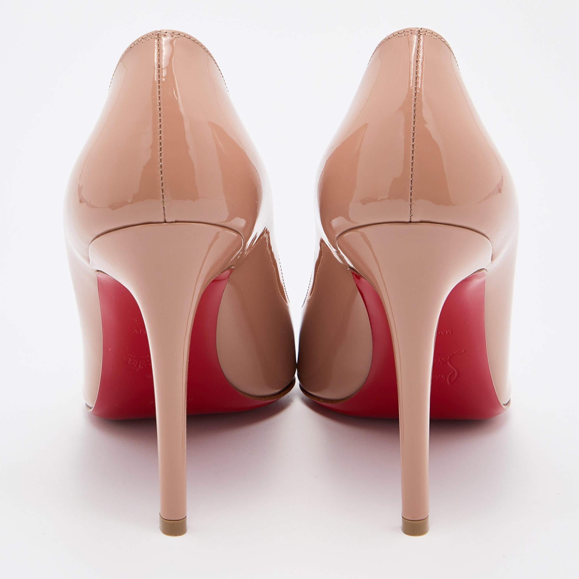 Christian Louboutin Nude Patent Leather Pigalle Pumps Size 39 In New Condition In Dubai, Al Qouz 2