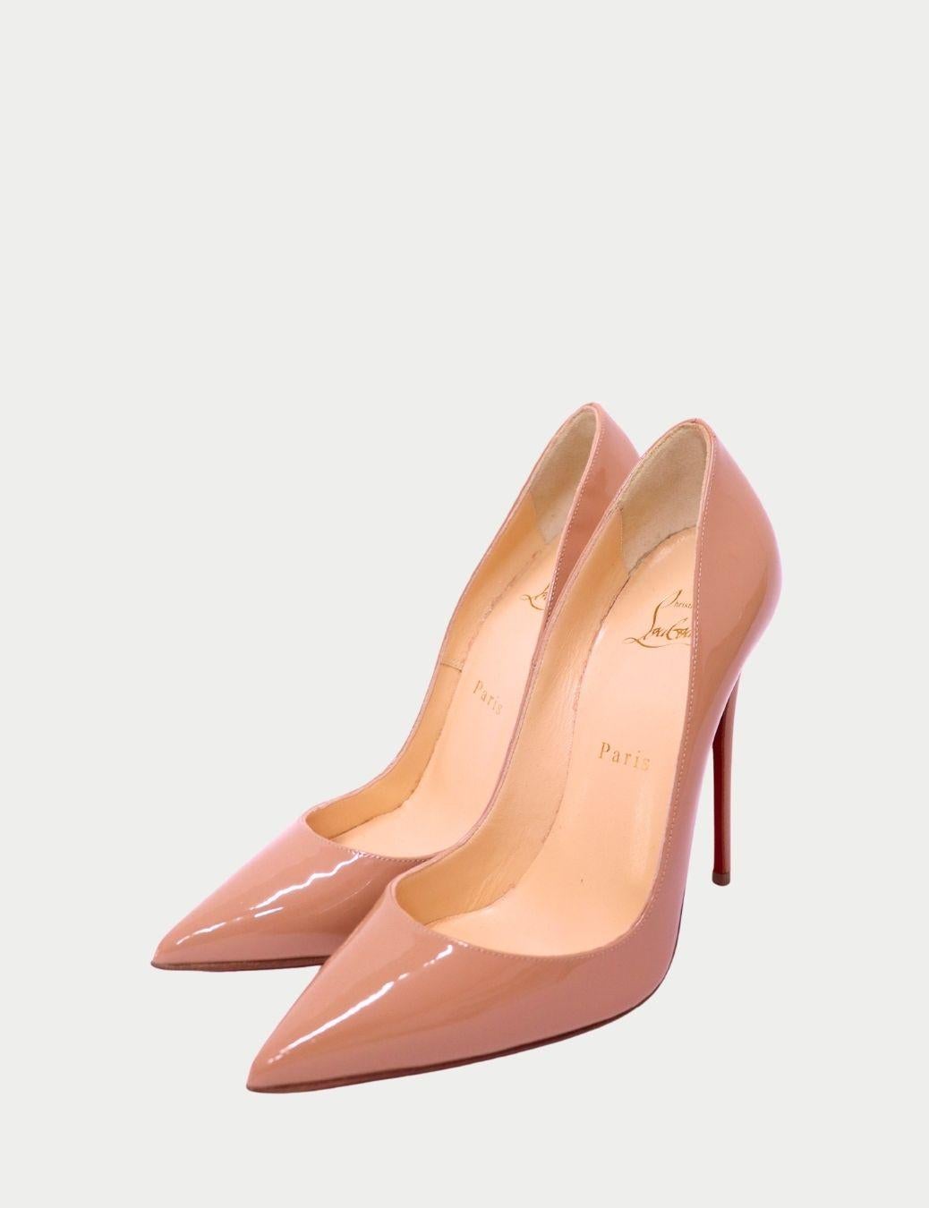 Marrone Christian Louboutin decolletè in vernice nude - EU 37.5 in vendita