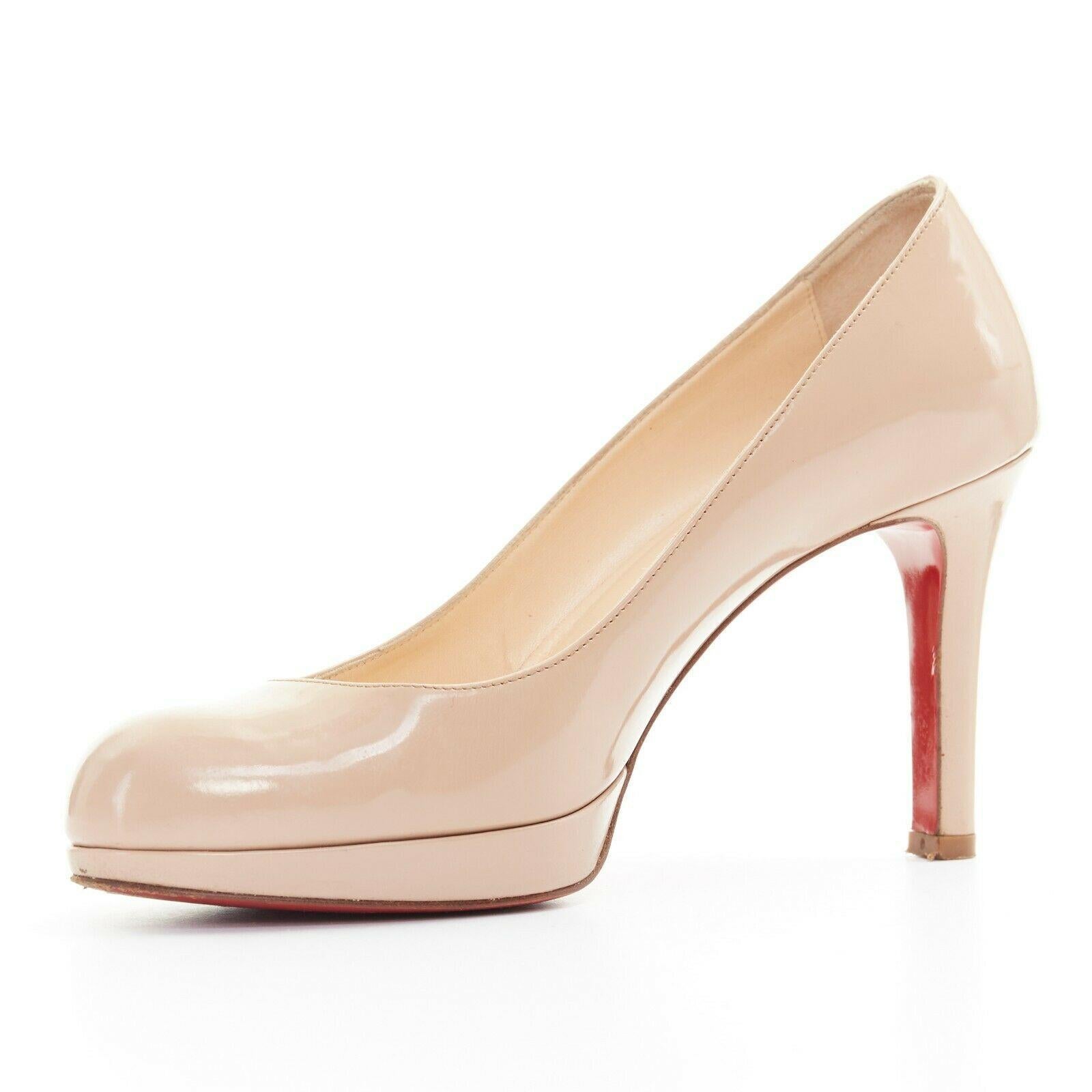 louboutin round toe pump