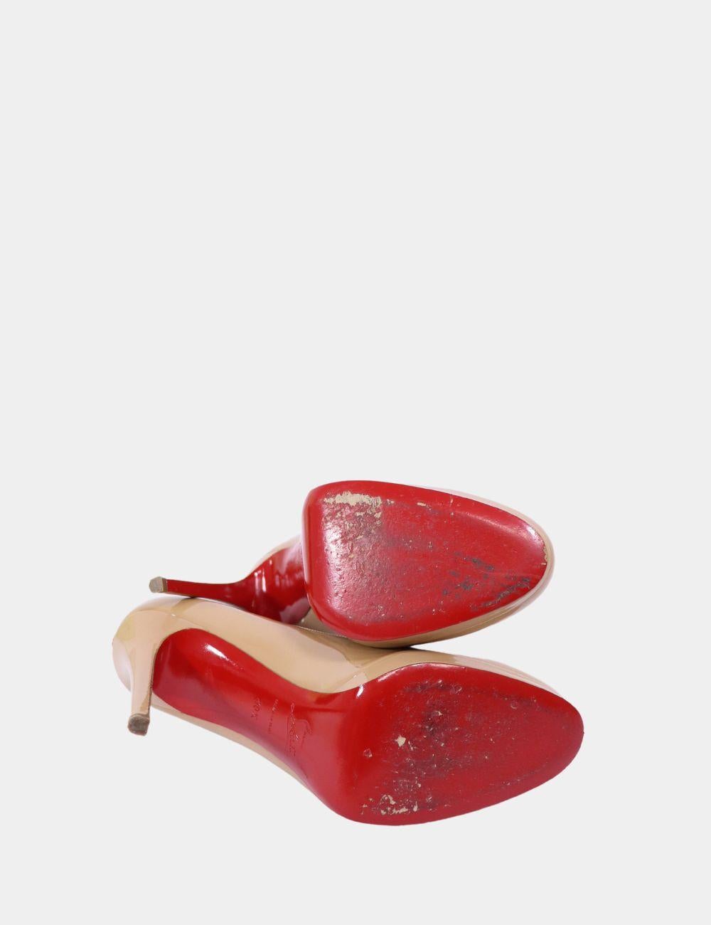 Christian Louboutin Nude Simple Pumps Size EU 40.5 For Sale 1
