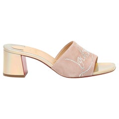 Christian Louboutin Sandalia Mule con Logotipo de Cristal "Dear Home 55" en Ante Nude Talla 41