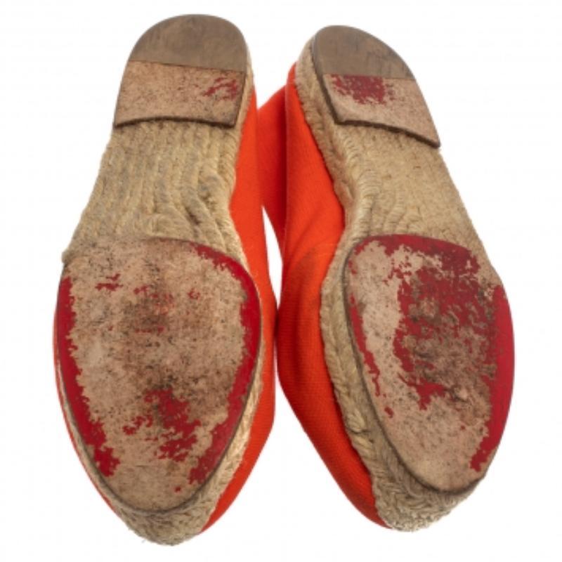 Christian Louboutin Orange Canvas Espadrille Flats Size 36 In Fair Condition For Sale In Dubai, Al Qouz 2