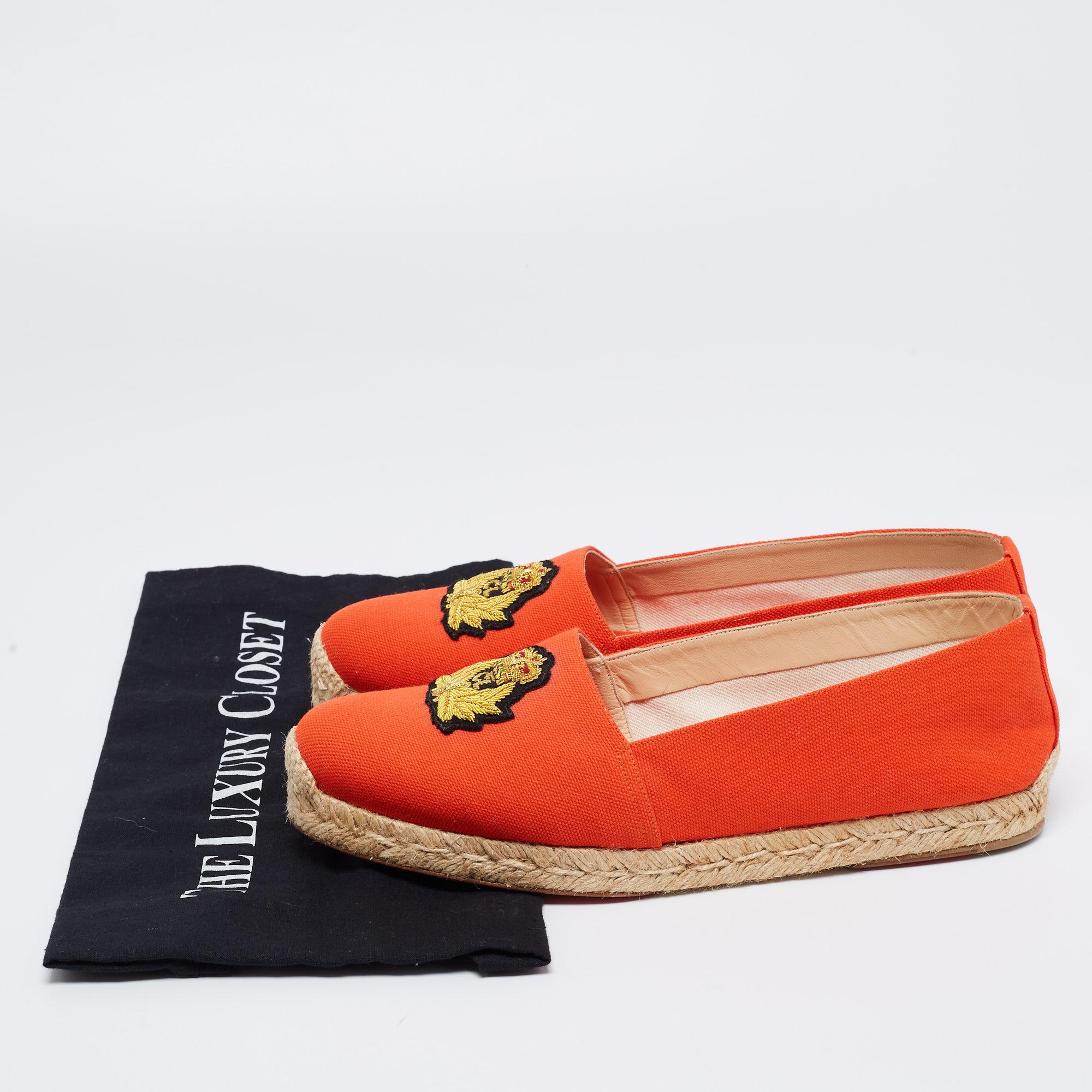 Christian Louboutin Orange Canvas Gala Embroidered Crest Espadrille Loafers For Sale 4