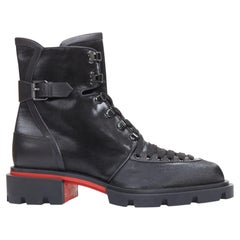 CHRISTIAN LOUBOUTIN Unser „Macademia Flat“ – Combat-Boot aus beschichtetem Toile-Canvas, Größe EU 42