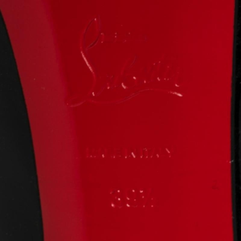 Christian Louboutin cuir verni et tissu Lurex - Escarpins à pointes astéroïdes Taille 39.5 Bon état - En vente à Dubai, Al Qouz 2