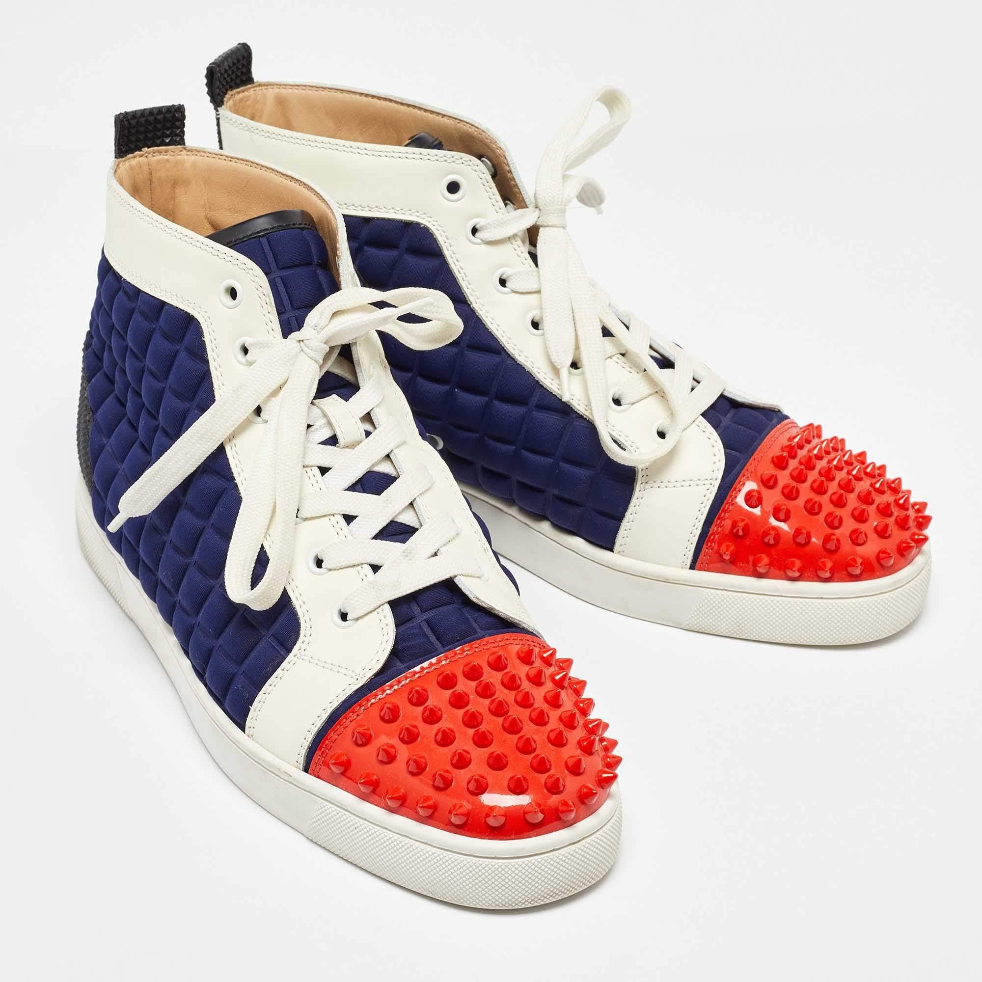 Christian Louboutin Lackleder Neopren Louis Flache High Top Turnschuhe Größe 43 im Zustand „Gut“ im Angebot in Dubai, Al Qouz 2