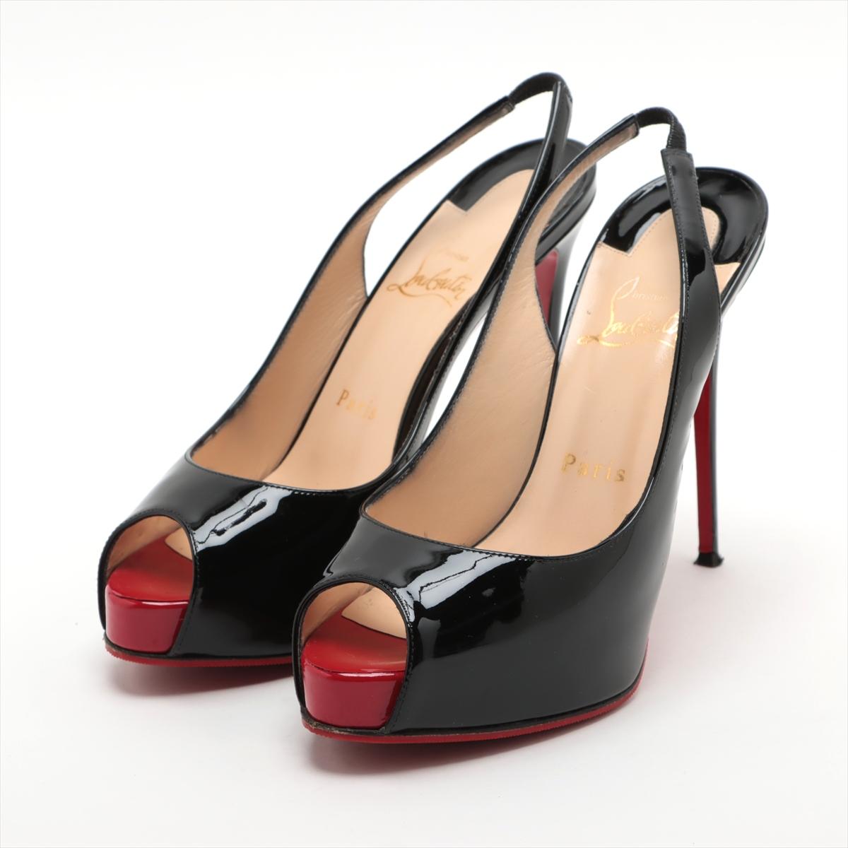 L'escarpin à bout ouvert en cuir verni de Christian Louboutin en noir est un choix de chaussures intemporel et élégant. Confectionnés en cuir verni de haute qualité, ces escarpins présentent un design à bout ouvert qui ajoute une touche de