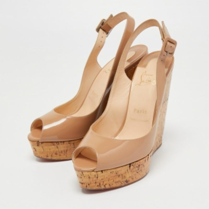 Christian Louboutin Patent Leather Peep Toe Ankle Strap Wedge Sandals Size 40.5 en vente 1