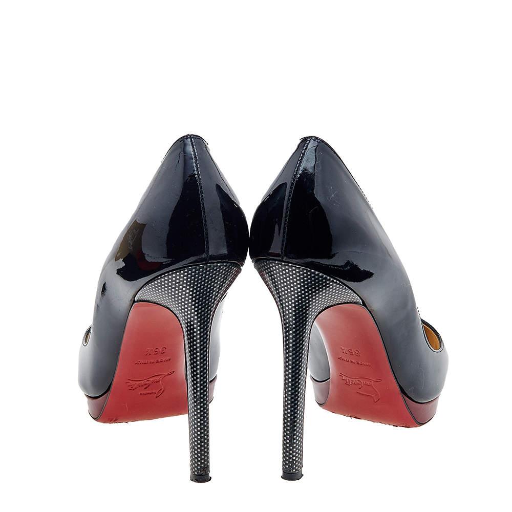 Black Christian Louboutin Patent Leather Pointed Toe Pumps Size 36.5 For Sale