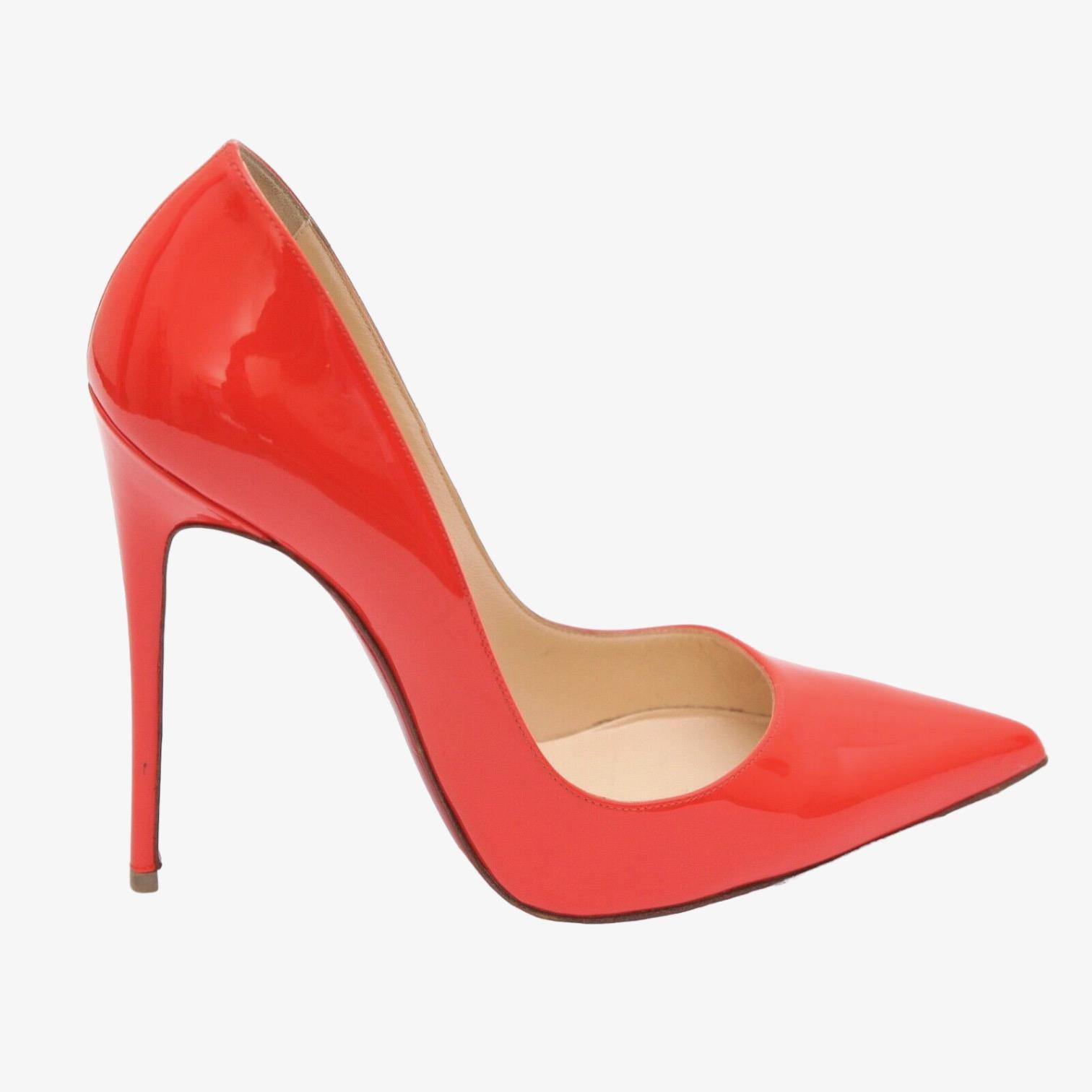 GUARANTEED AUTHENTIC CHRISTIAN LOUBOUTIN ORANGE PATENT LEATHER SO KATE 120 PUMPS

Design:
- Orange patent leather classic So Kate 120mm pointed toe pump.
- Self-covered heel.
- Leather lining.
- Signature red leather sole.
- Comes with Christian