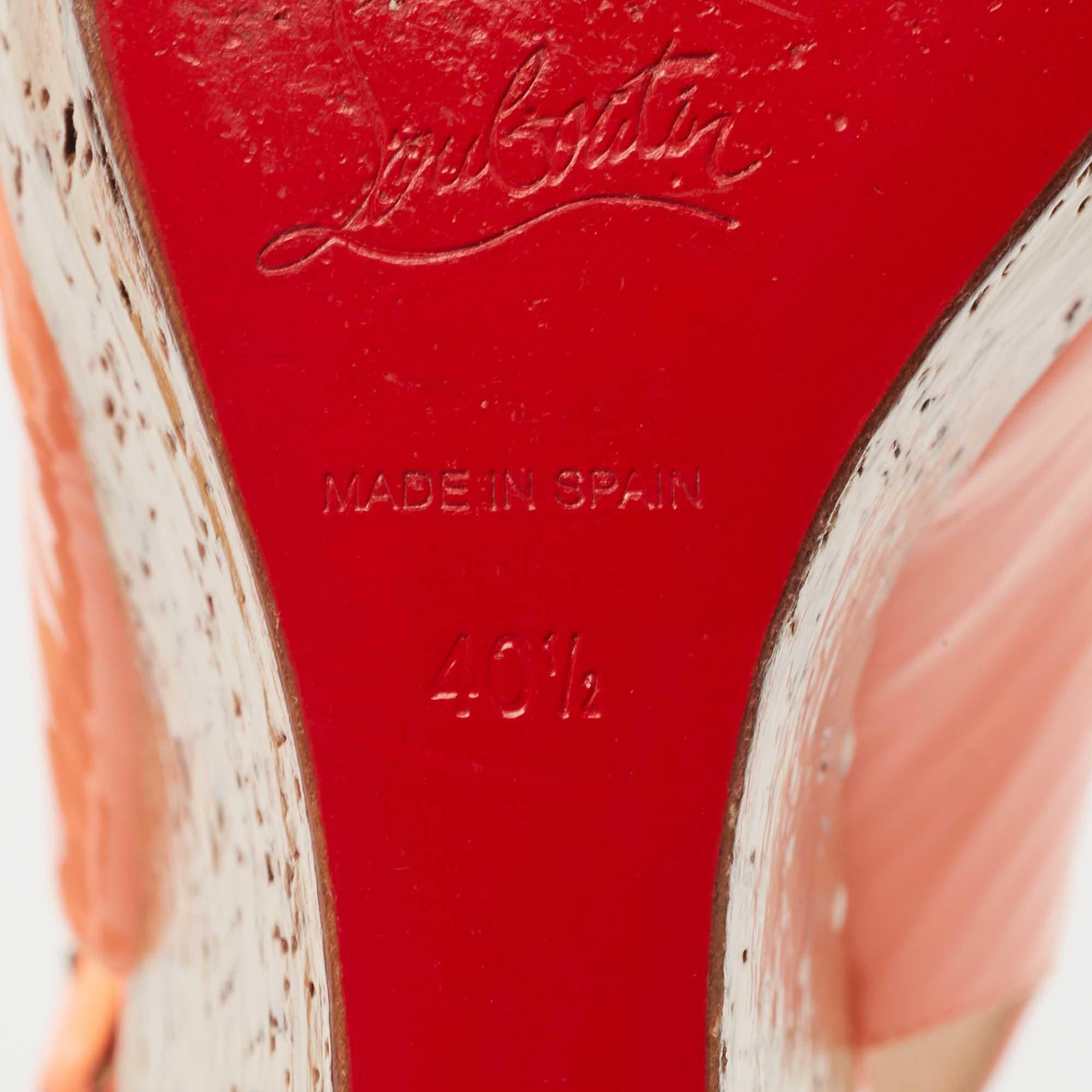 Christian Louboutin Peach Patent Leather Une Plume Wedge Sandals Size 40.5 For Sale 3