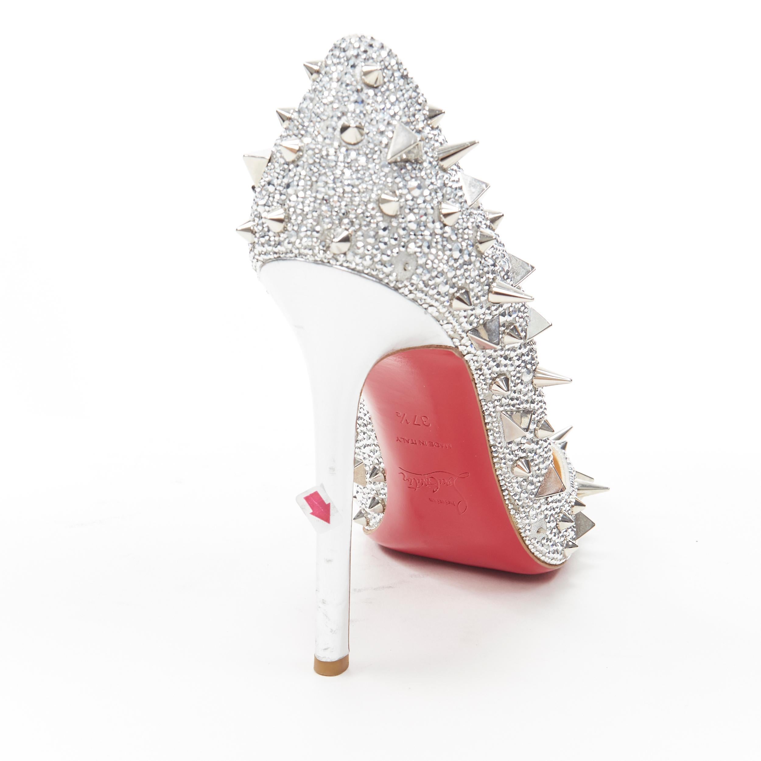 CHRISTIAN LOUBOUTIN Bomba Pigalili 120 de cristal plateado con tachuelas EU37.5 3