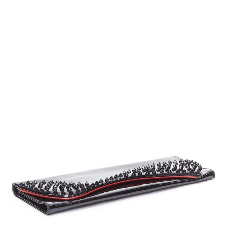 CHRISTIAN LOUBOUTIN clous d'oreilles Pigalle à motif d'araignée en brevet noir  pochette à rabat Pour femmes en vente