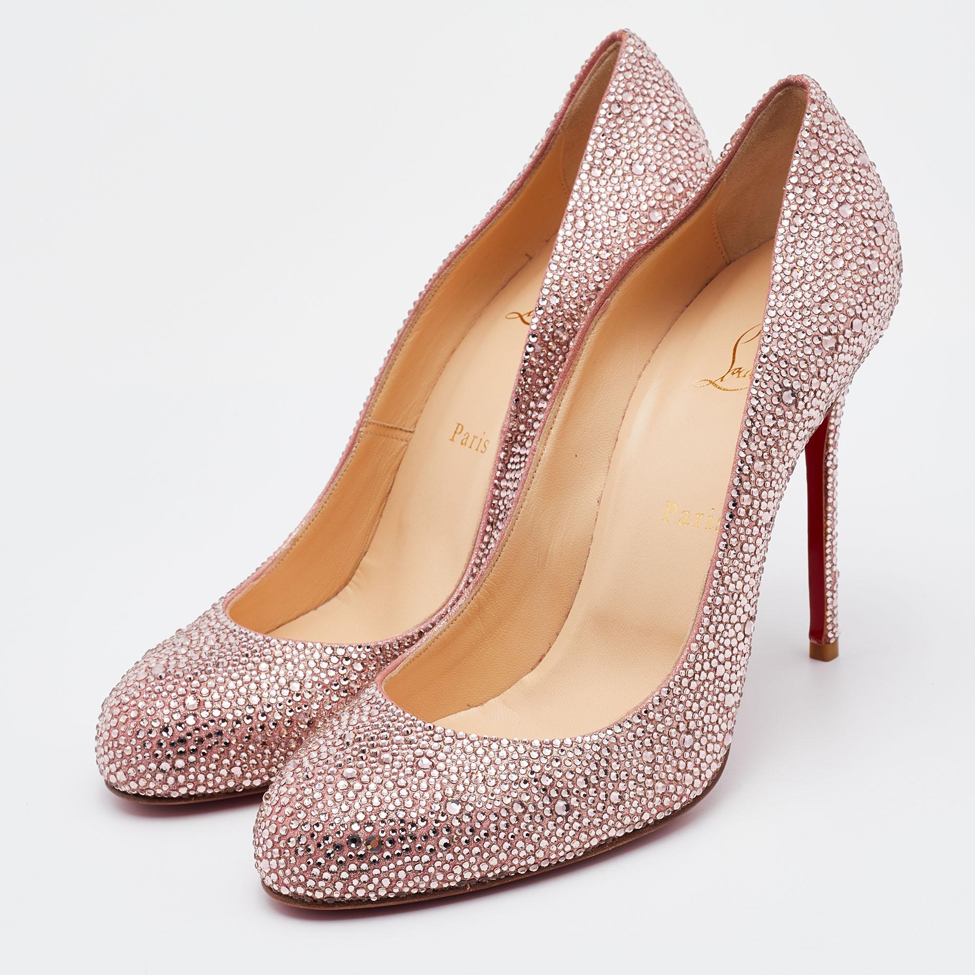 These pumps are designed to offer elegance and sophistication to your attire. Crafted from quality materials, they are raised on high heels and completed with a classy silhouette.

Includes
Original Box, Original Dustbag