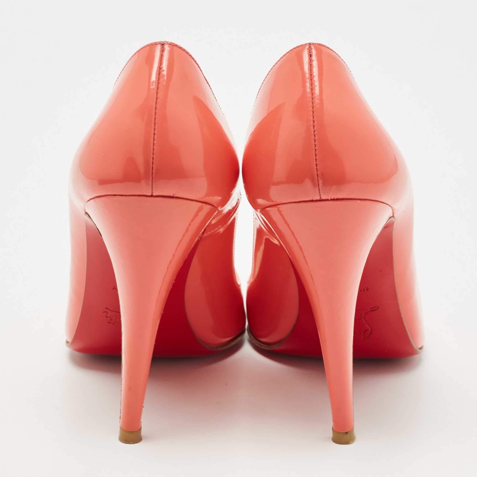 Women's Christian Louboutin Pink Patent Leather Flo Pumps Size 37 For Sale