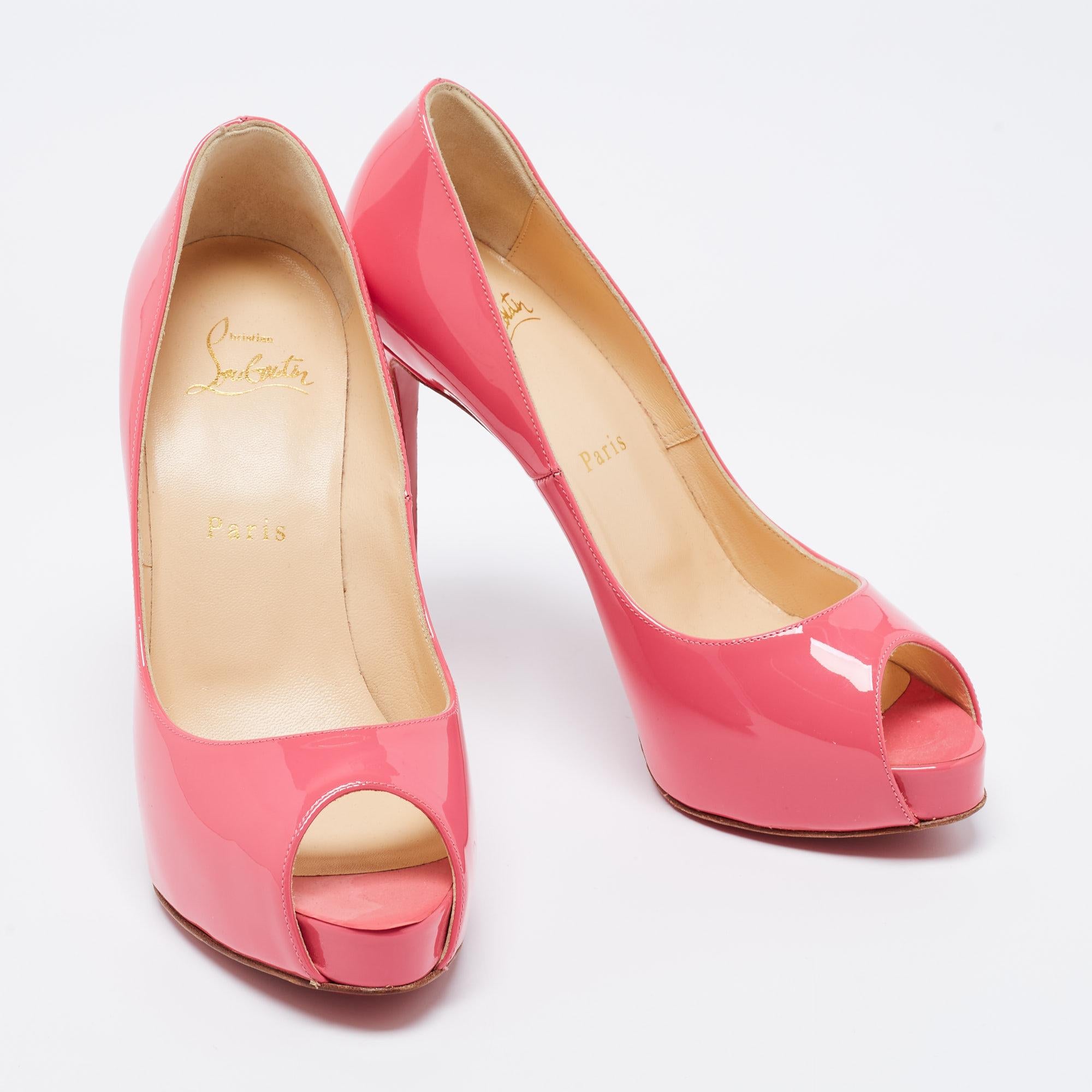 There are some shoes that stand the test of time and fashion cycles, these timeless Christian Louboutin pumps are classics that will last you season after season. Crafted from patent leather in a versatile pink shade, they are designed with sleek