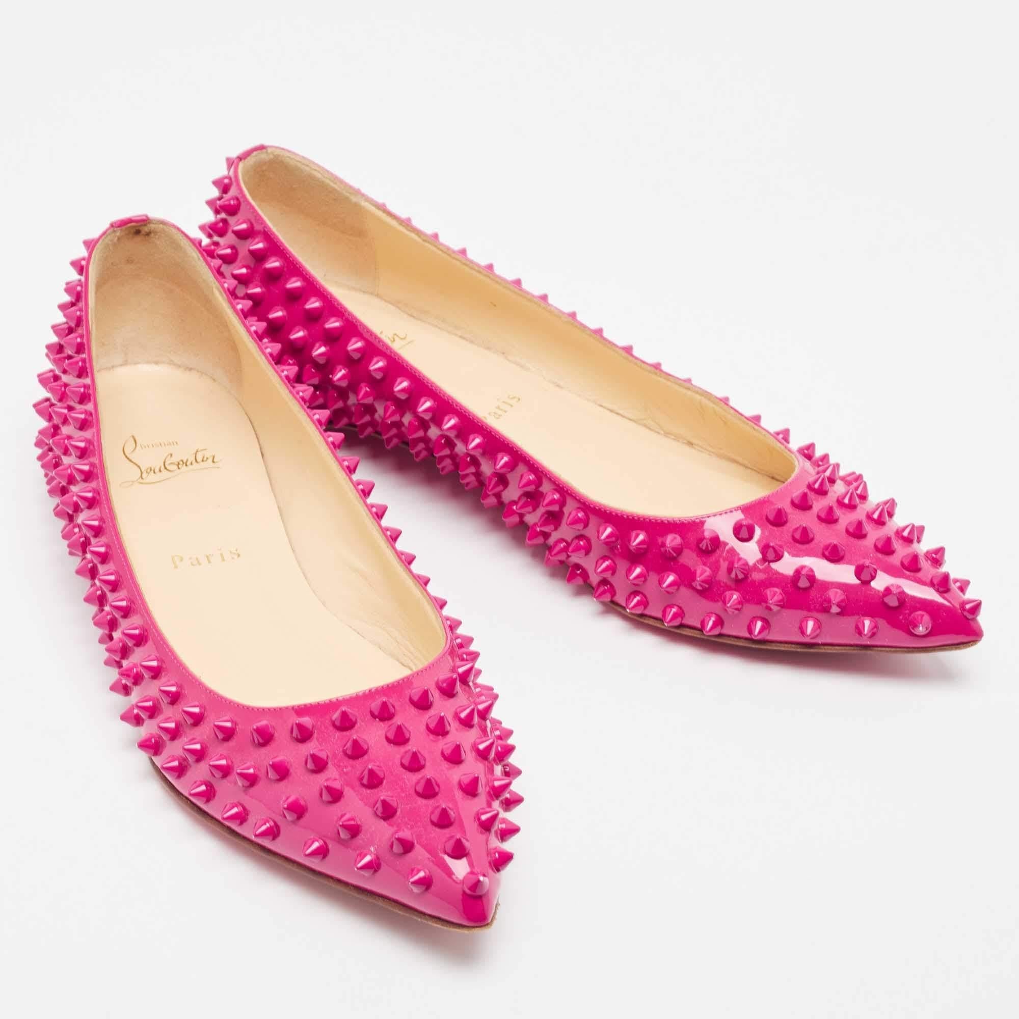 Christian Louboutin Pink Patent Leather Pigalle Spikes Ballet Flats Size 40 In Good Condition For Sale In Dubai, Al Qouz 2