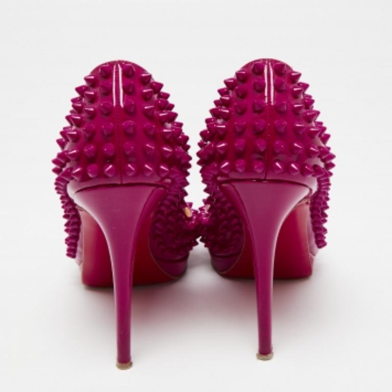 Christian Louboutin Pink Patent Leather Yolanda Spiked Peep-Toe Pumps Size 38.5 For Sale 2