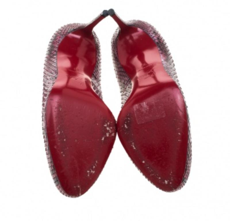 Christian Louboutin escarpins Fifi roses taille 38 en vente 2