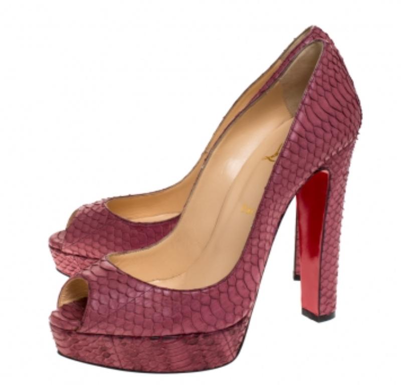 Christian Louboutin Bombas de plataforma con puntera abierta Lady Pink de piel de pitón Talla 41 en venta 2