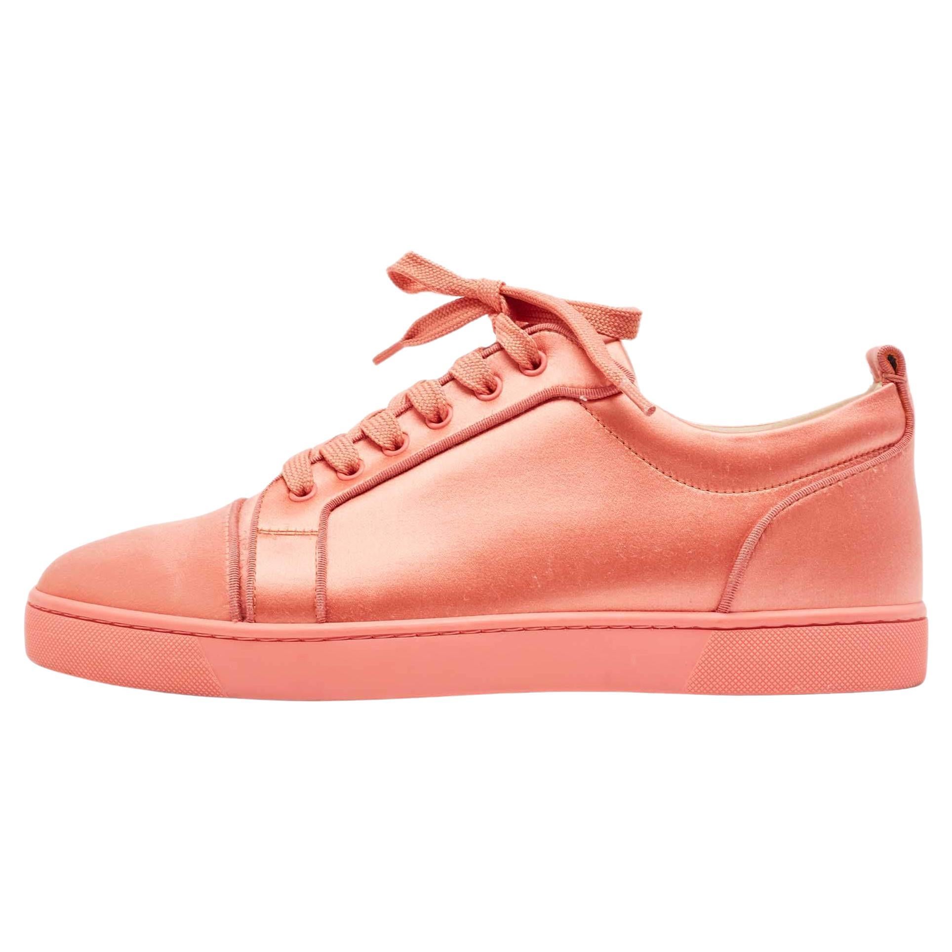 Christian Louboutin Pink Satin Louis Junior Orlato Low Top Sneakers Size 43.5 For Sale