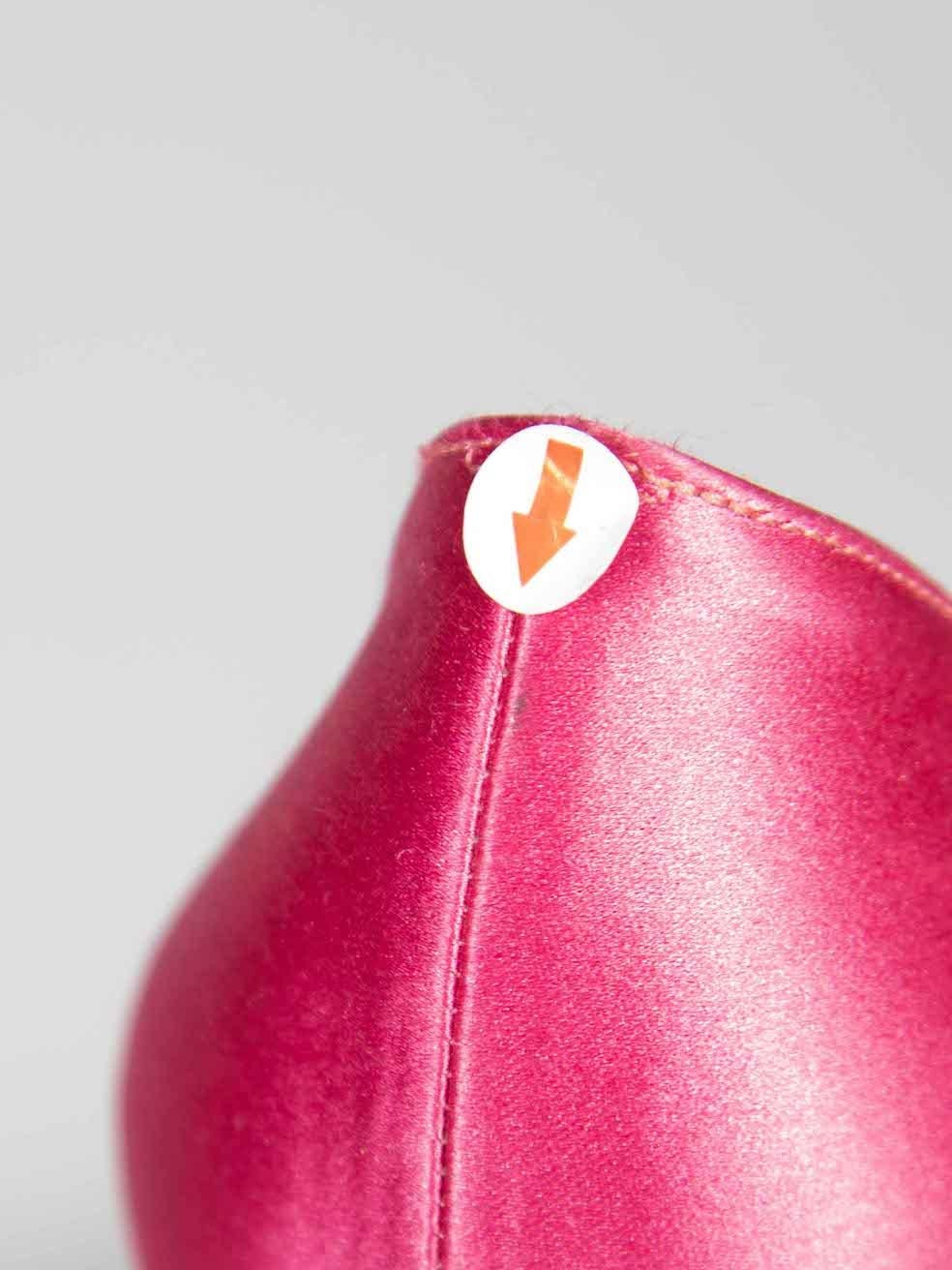 Christian Louboutin Rosa Satin Neu Sehr Prive Heels Größe IT 37 Damen im Angebot