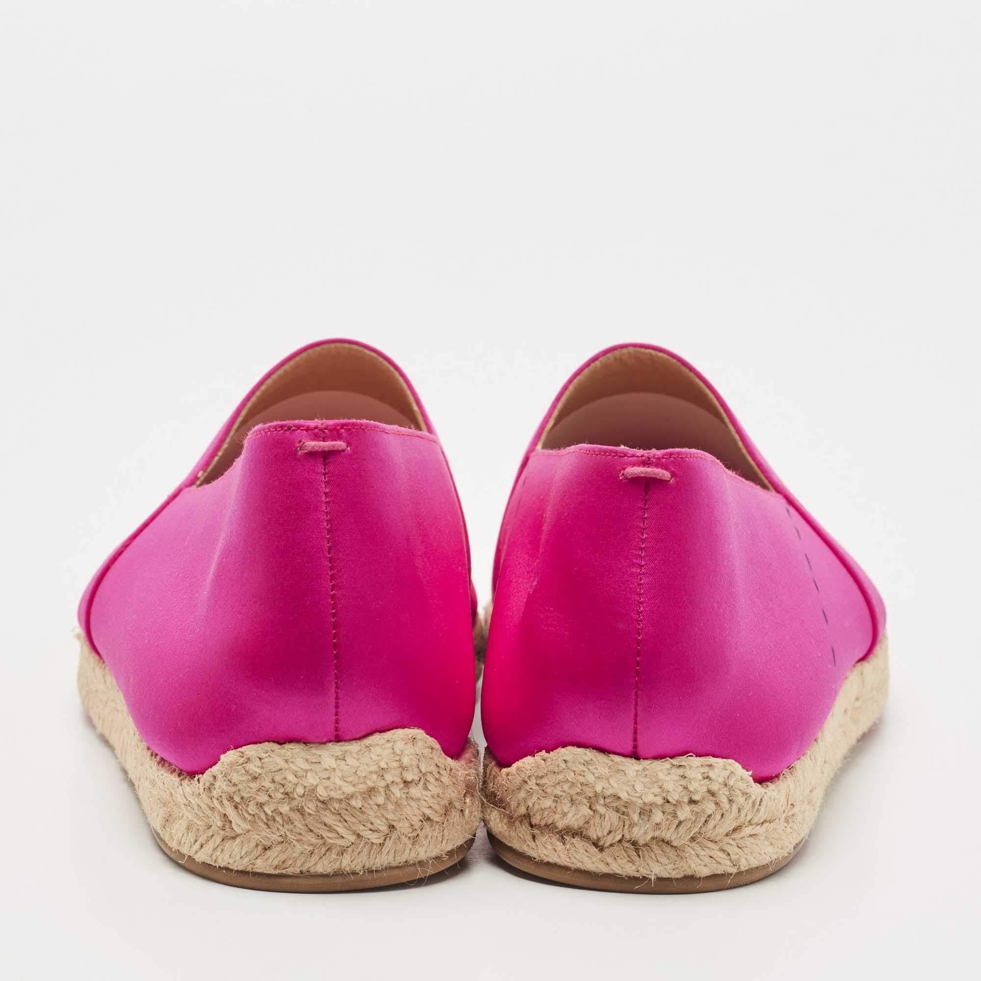 Christian Louboutin Pink Satin Slip On Espadrille Flats Size 43 For Sale 2