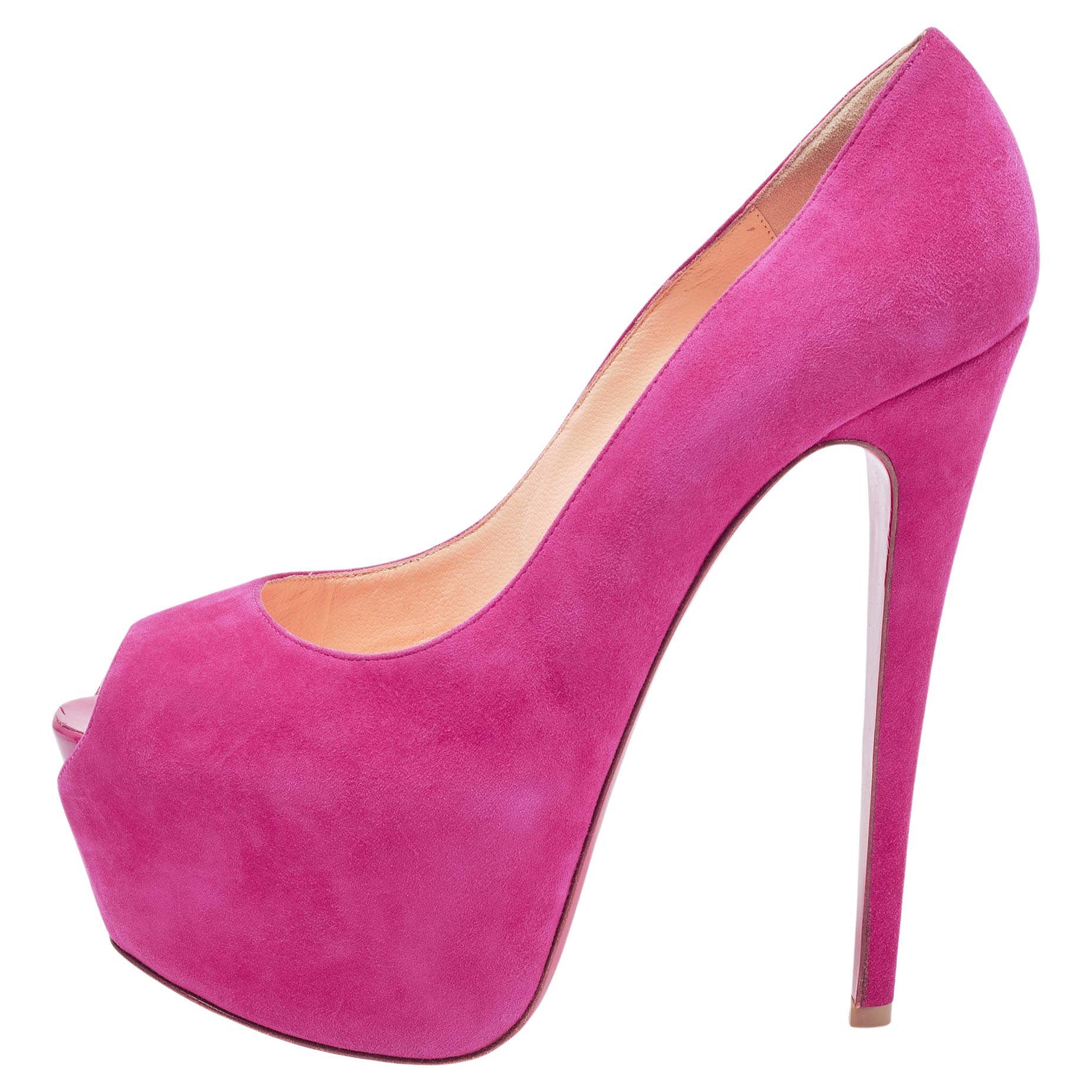 Christian Louboutin Rosa Wildleder-Pumps mit hohem Absatz Größe 40