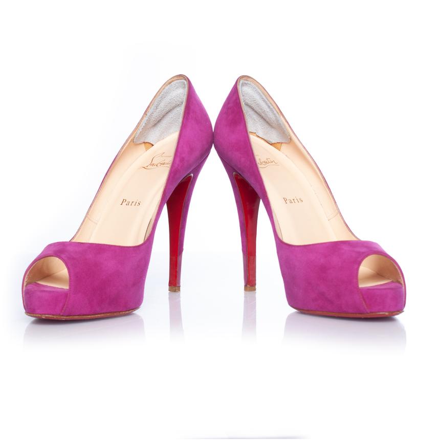 Christian Louboutin, Pink suede peep toe platform pump In Excellent Condition For Sale In AMSTERDAM, NL