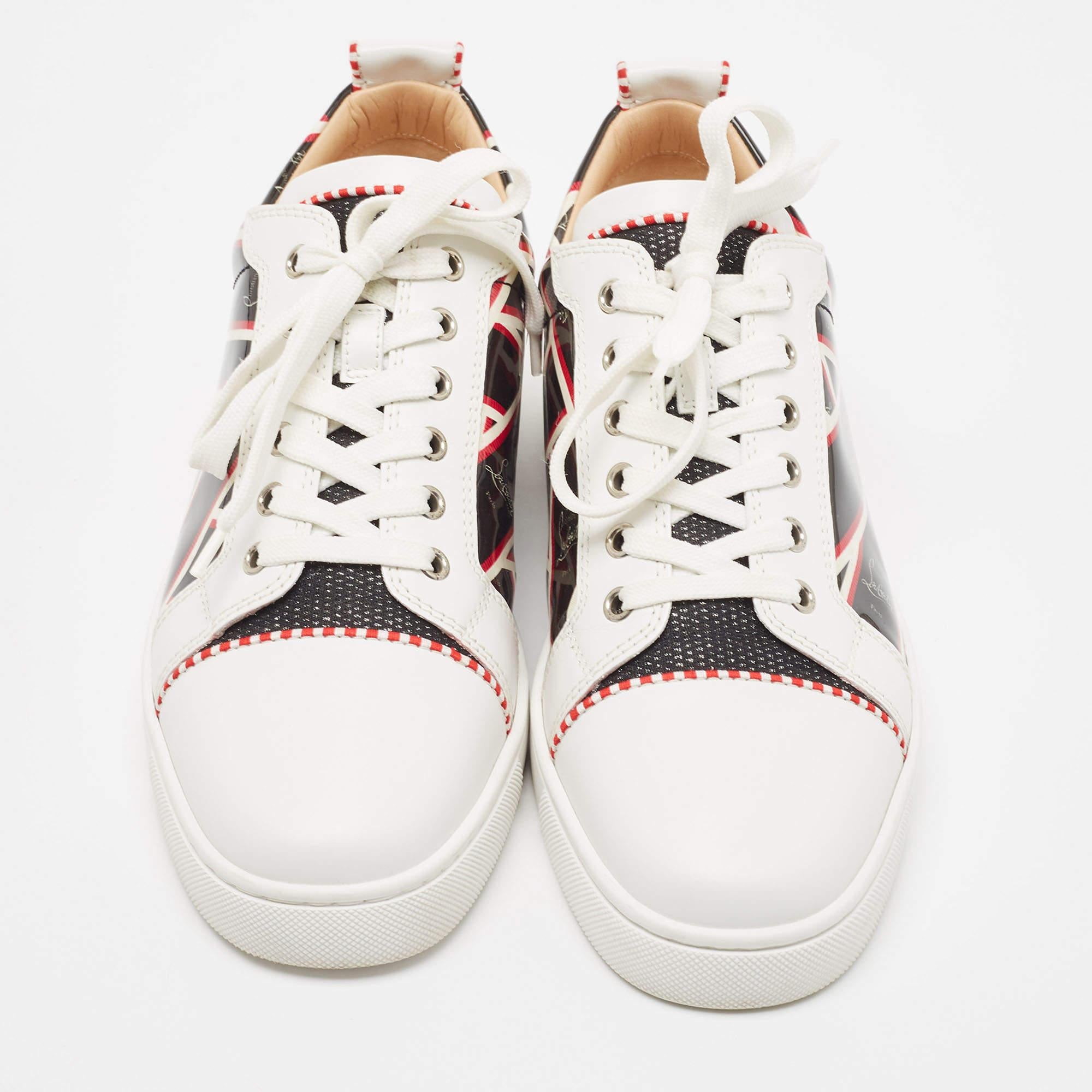 Christian Louboutin Printed Patent and Leather Orlato Sneakers Size 42.5 In Good Condition For Sale In Dubai, Al Qouz 2